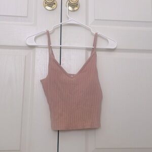 women’s cropped blush pink tank top